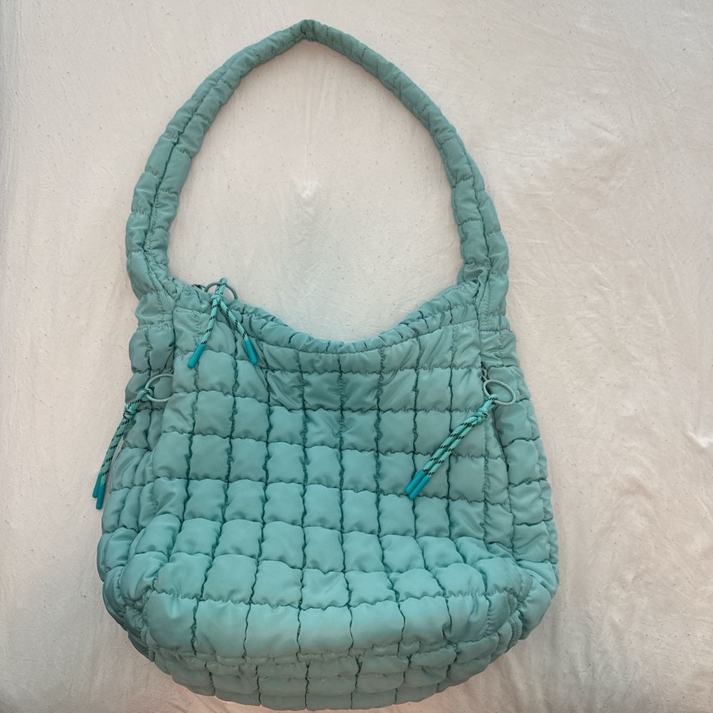 UrbanFit by Urban Expressions Teal Quilted Shoulder Bag